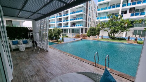 Hua_Hin_in_Thailand__condo1421.jpeg