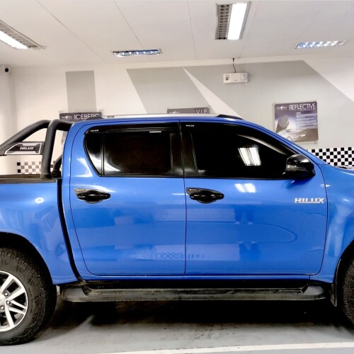 Premium-Car-Tinting-Services-Near-You.jpg